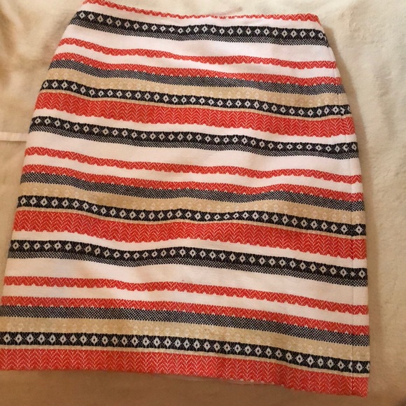 NWT LOFT PENCIL SKIRT - Picture 3 of 3